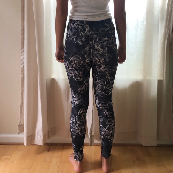 Floral leggings, champion, polyester spandex - Picture 3 of 3